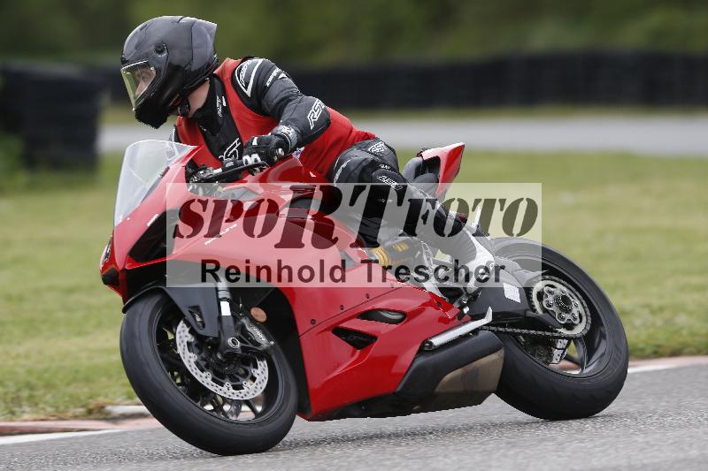 /Archiv-2025/06 18.04.2025 Speer Racing ADR/Instruktorentraining/14